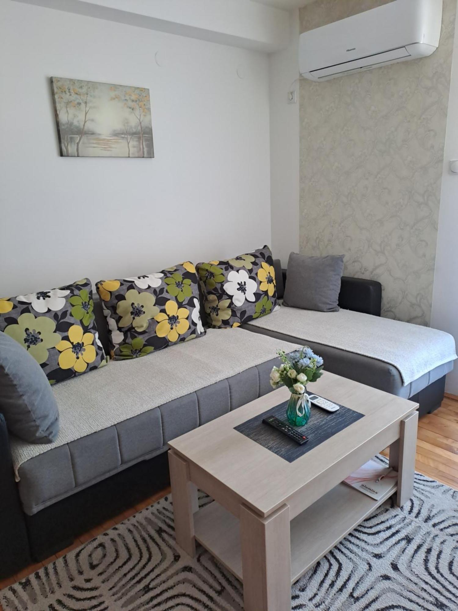 Apartman Park ซวอร์นิก ภายนอก รูปภาพ